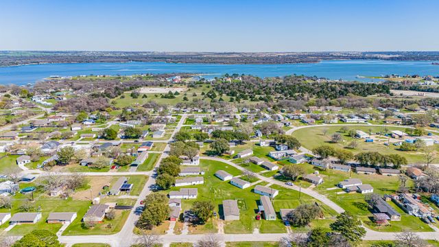 1848 Coral Road, Pelican Bay, TX 76020