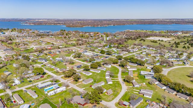 1848 Coral Road, Pelican Bay, TX 76020