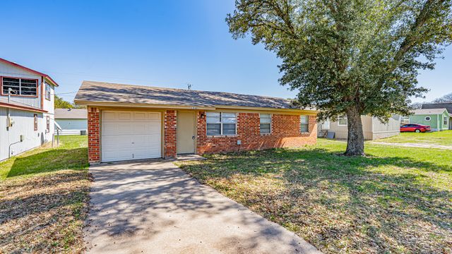 1848 Coral Road, Pelican Bay, TX 76020