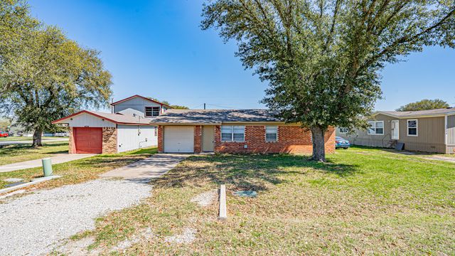 1848 Coral Road, Pelican Bay, TX 76020