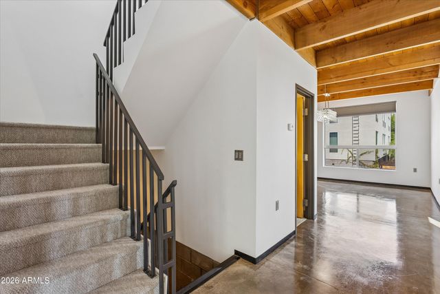727 E PORTLAND Street 33, Phoenix, AZ 85006