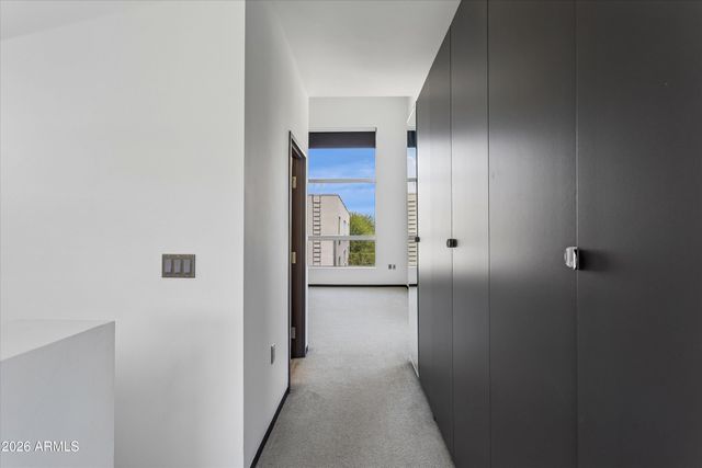 727 E PORTLAND Street 33, Phoenix, AZ 85006