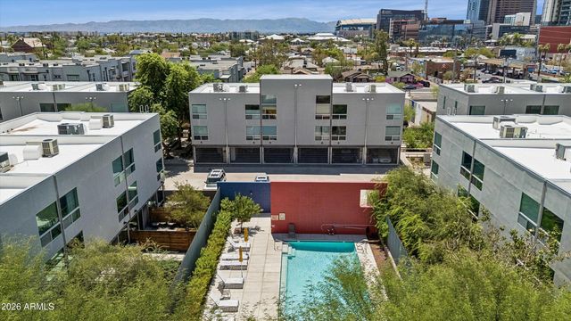 727 E PORTLAND Street 33, Phoenix, AZ 85006