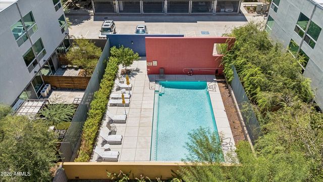 727 E PORTLAND Street 33, Phoenix, AZ 85006