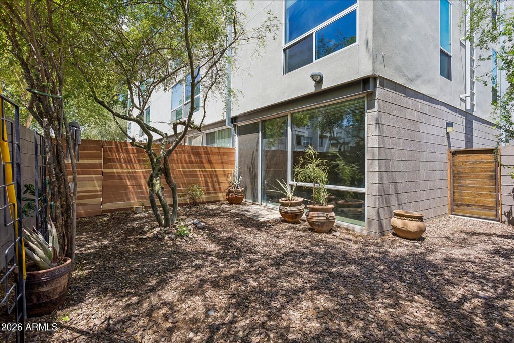 727 E PORTLAND Street 33, Phoenix, AZ 85006 — photo 3