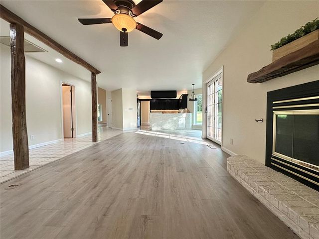 44303 Hardesty Road, Shawnee, OK 74801