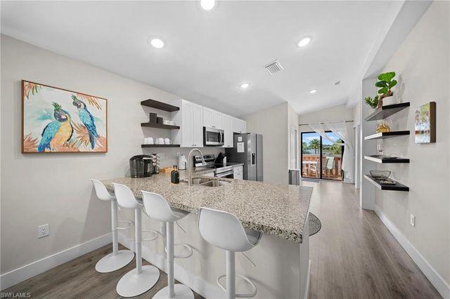 3260 Woodside AVE, Naples, FL 34112