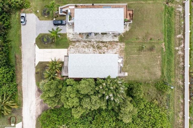 3260 Woodside AVE, Naples, FL 34112