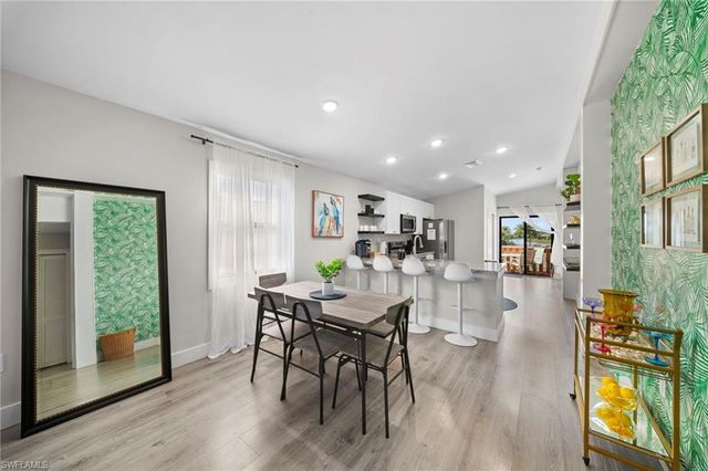 3260 Woodside AVE, Naples, FL 34112
