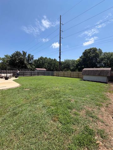 11703 W Nantucket St, Wichita, KS 67212