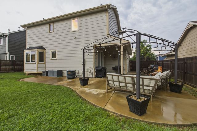 11703 W Nantucket St, Wichita, KS 67212