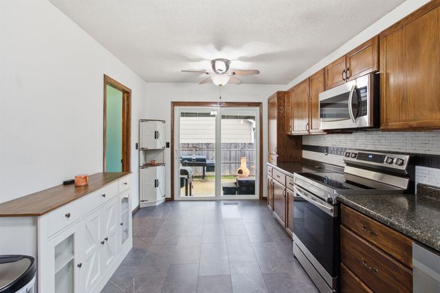 11703 W Nantucket St, Wichita, KS 67212