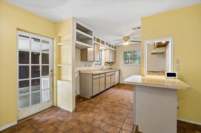 3314 Tanglewilde Street, Houston, TX 77063