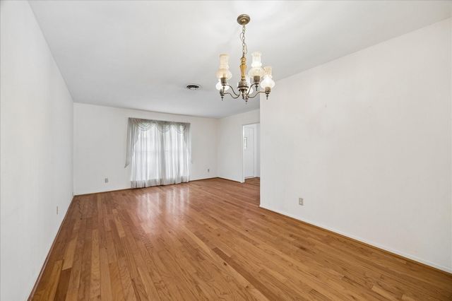 3314 Tanglewilde Street, Houston, TX 77063