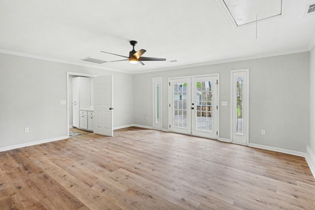 2925 Twin Lawn Dr, Nashville, TN 37214