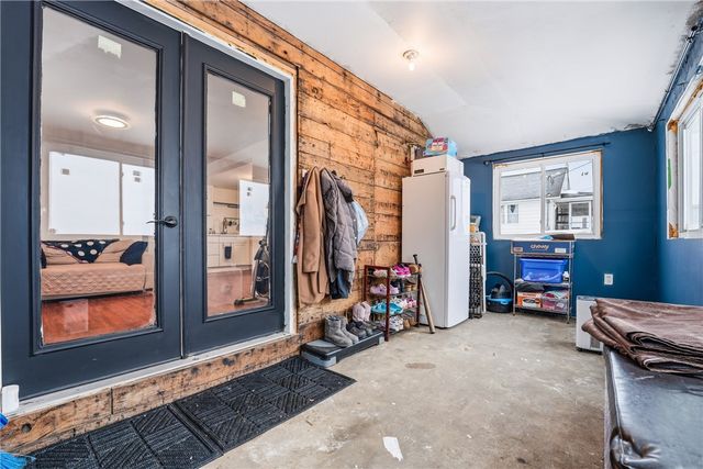 1541 Woodland Ave, Sandycreek Twp, PA 16323