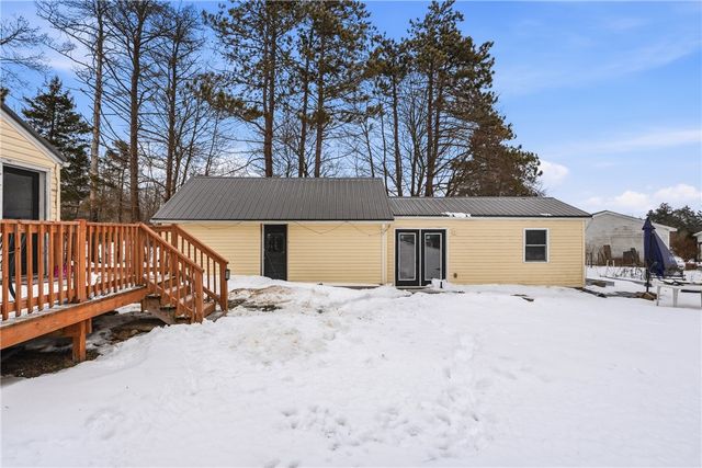 1541 Woodland Ave, Sandycreek Twp, PA 16323