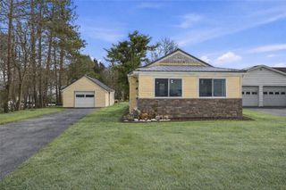 1541 Woodland Ave, Sandycreek Twp, PA 16323