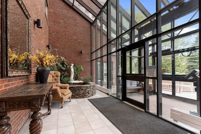 154 Lynnway 407, Lynn, MA 01902