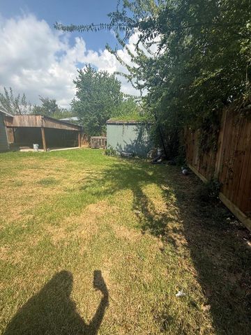 14612 Brownsville Street, Houston, TX 77015