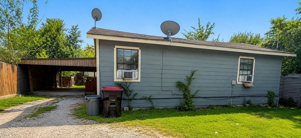 14612 Brownsville Street, Houston, TX 77015