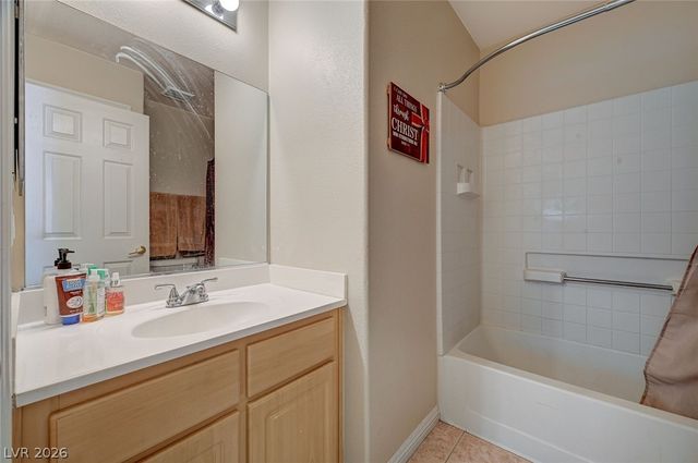 6744 Lavender Lilly Lane 3, North Las Vegas, NV 89084