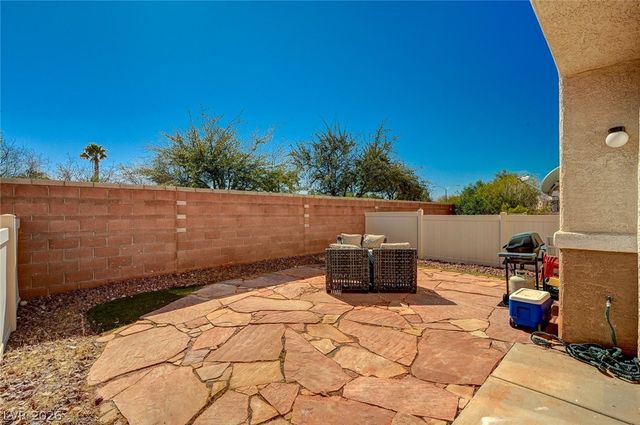 6744 Lavender Lilly Lane 3, North Las Vegas, NV 89084