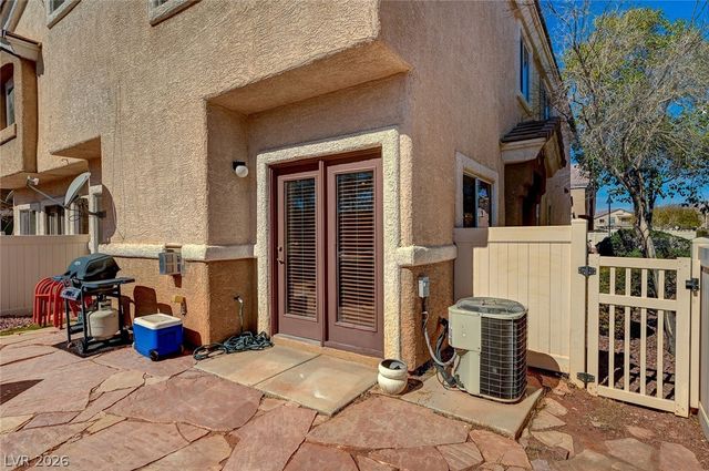 6744 Lavender Lilly Lane 3, North Las Vegas, NV 89084