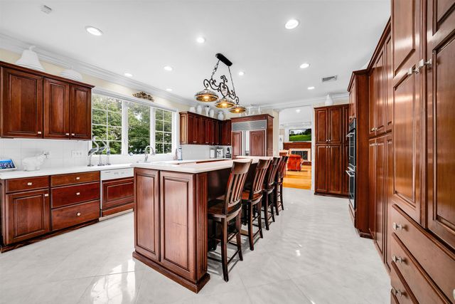 317 ROCK RIDGE CT, Franklin Lakes, NJ 07417