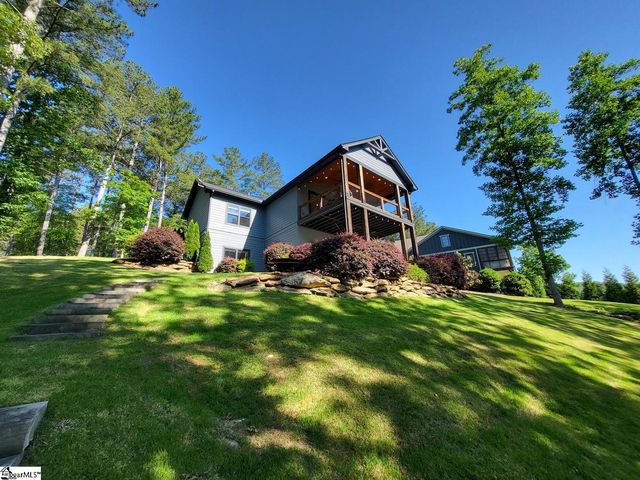 366 Hideaway Cove Drive, Seneca, SC 29672
