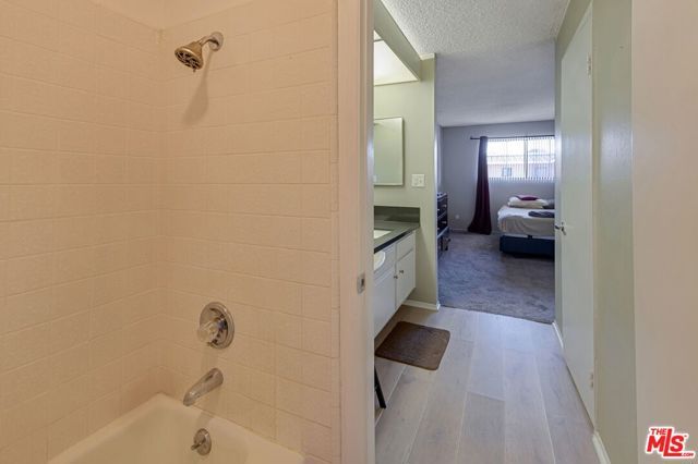 12400 Montecito Road 403, Seal Beach, CA 90740