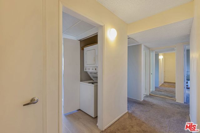 12400 Montecito Road 403, Seal Beach, CA 90740