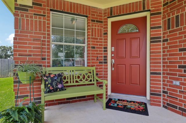 102 Thompson TRL, Bastrop, TX 78602