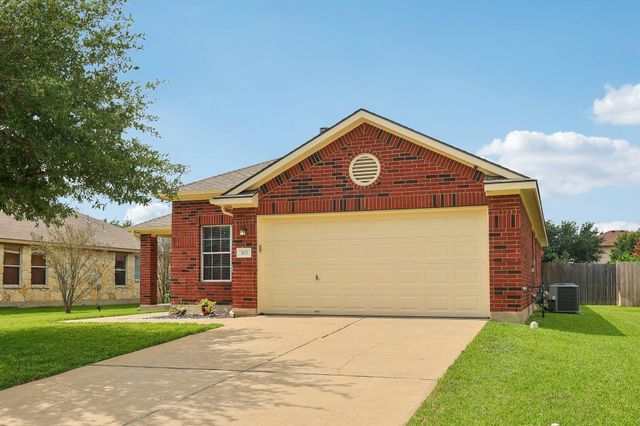 102 Thompson TRL, Bastrop, TX 78602