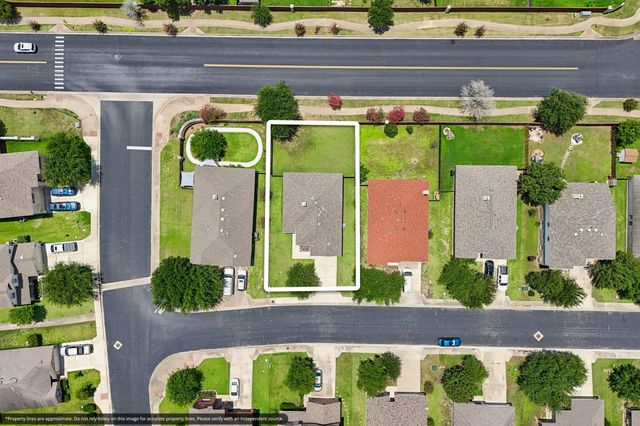102 Thompson TRL, Bastrop, TX 78602