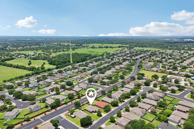 102 Thompson TRL, Bastrop, TX 78602