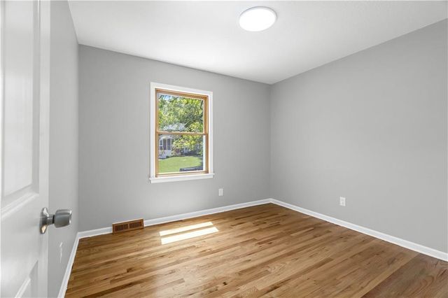 14842 W 90th Terrace, Lenexa, KS 66215