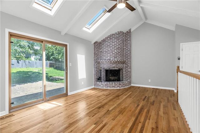 14842 W 90th Terrace, Lenexa, KS 66215