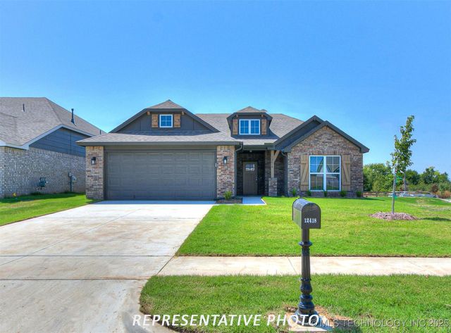 13159 S 72nd East Avenue, Bixby, OK 74008