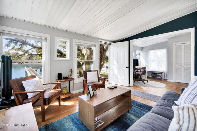 421 Lockwood Folly Road SE, Bolivia, NC 28422