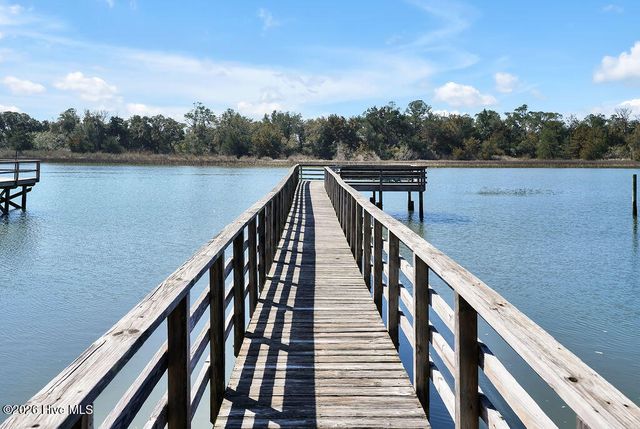 421 Lockwood Folly Road SE, Bolivia, NC 28422