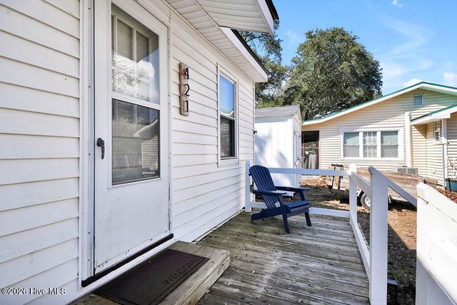 421 Lockwood Folly Road SE, Bolivia, NC 28422