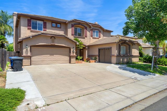 2105 Steinbeck, Modesto, CA 95356