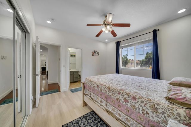 2105 Steinbeck, Modesto, CA 95356
