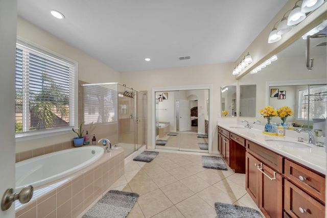 2105 Steinbeck, Modesto, CA 95356