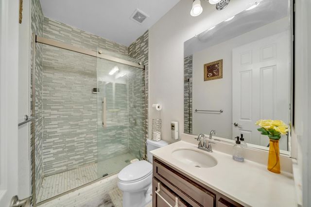 2105 Steinbeck, Modesto, CA 95356
