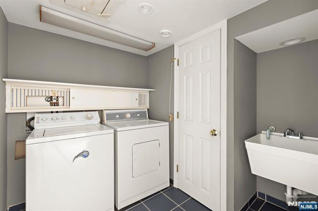 306 Sunset Boulevard, Wyckoff, NJ 07481
