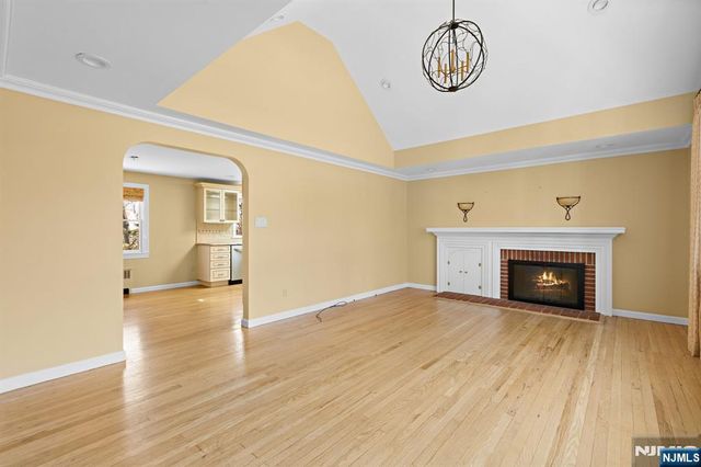 306 Sunset Boulevard, Wyckoff, NJ 07481