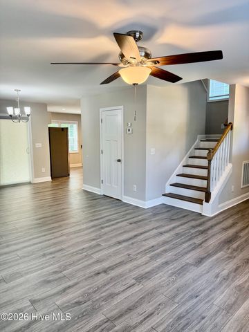 175 S Carlisle Street, Southern Pines, NC 28387