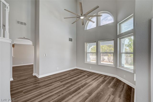 8708 Captains Place, Las Vegas, NV 89117